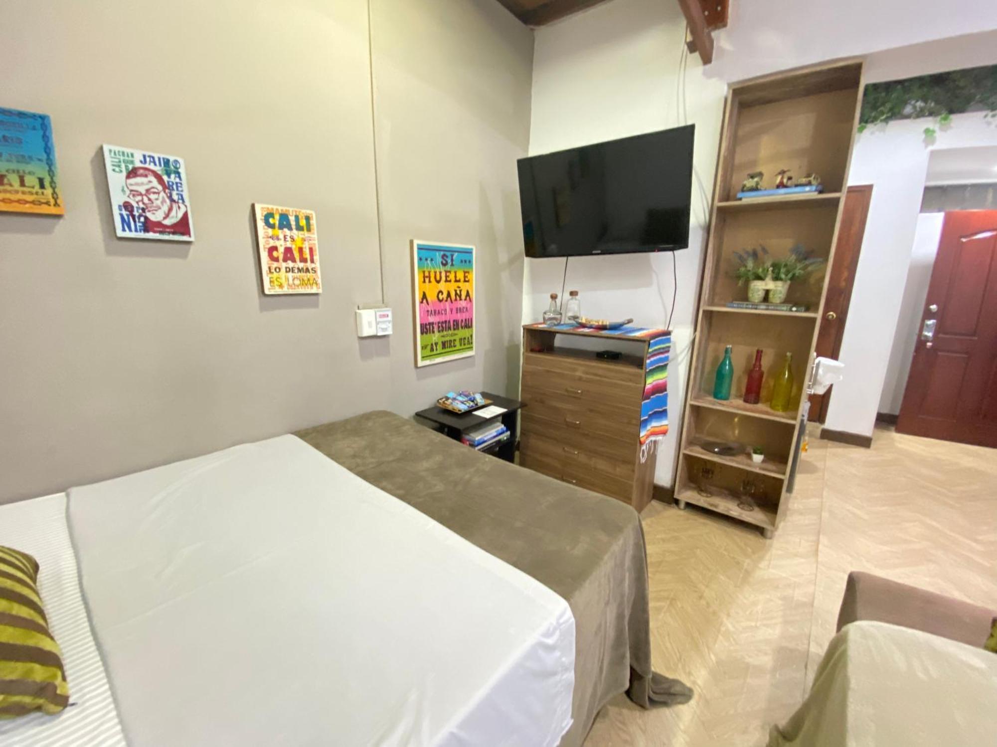Apartarstudio Muy Bien Ubicado, Cercano A Todo!! Cali Kültér fotó